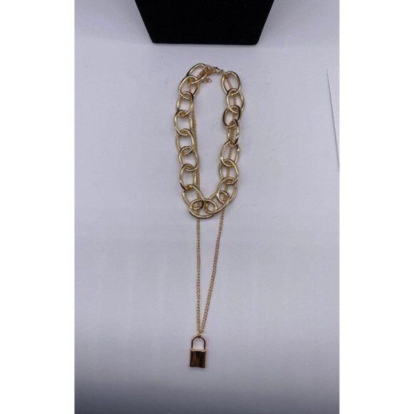 PadLock Layered Necklace Women’s Gold Tone Punk Jewelry - Picture 11 of 12